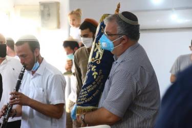 Inauguration of New Synagogue and Kviat Mezzuzot of Four New Modular Homes at Orot's Elkana Campus